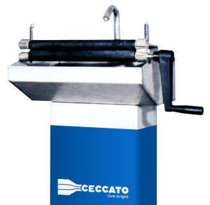 Устройство для отжима  и мойки салфеток с краном