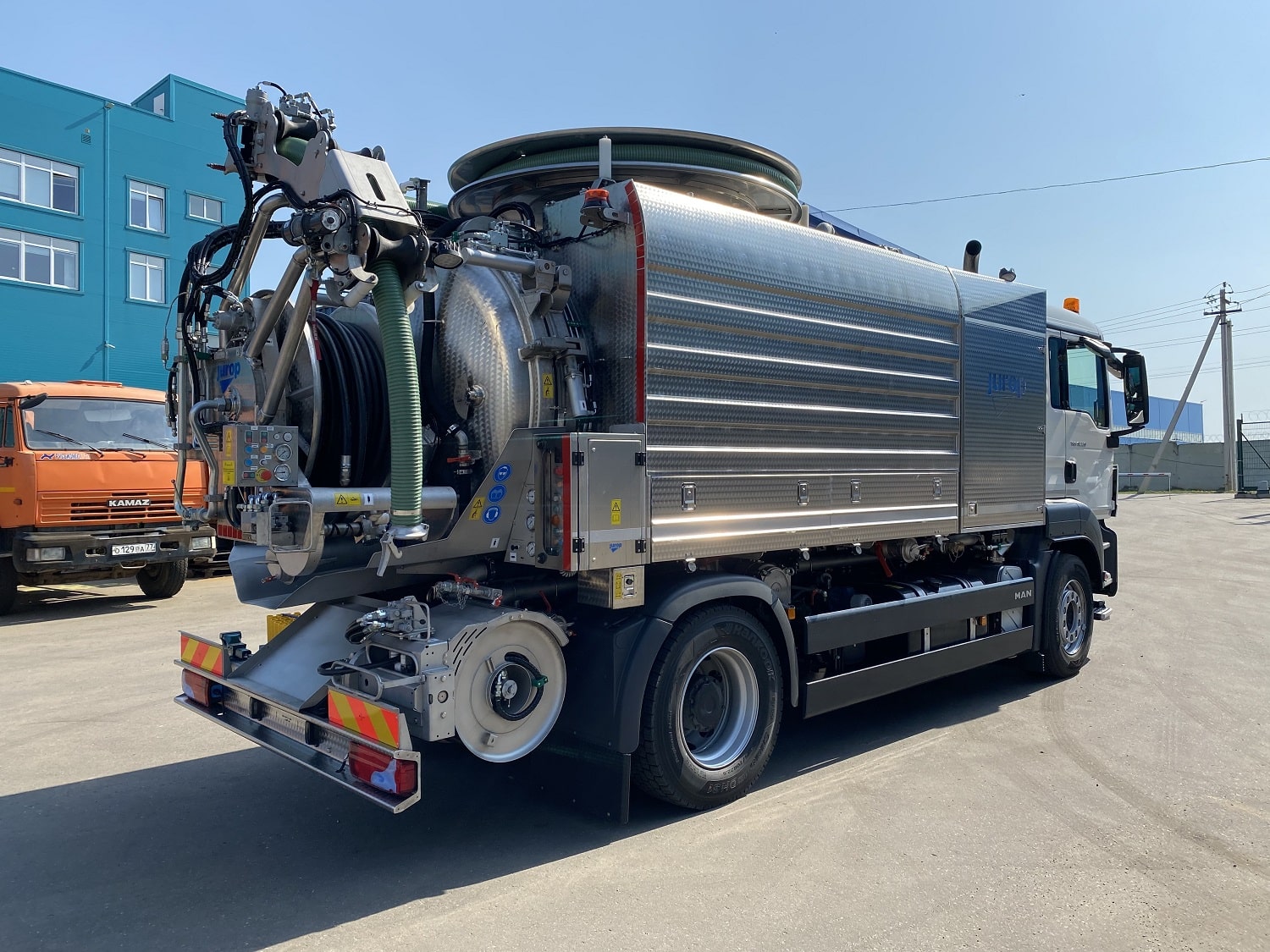 Комбинированная машина