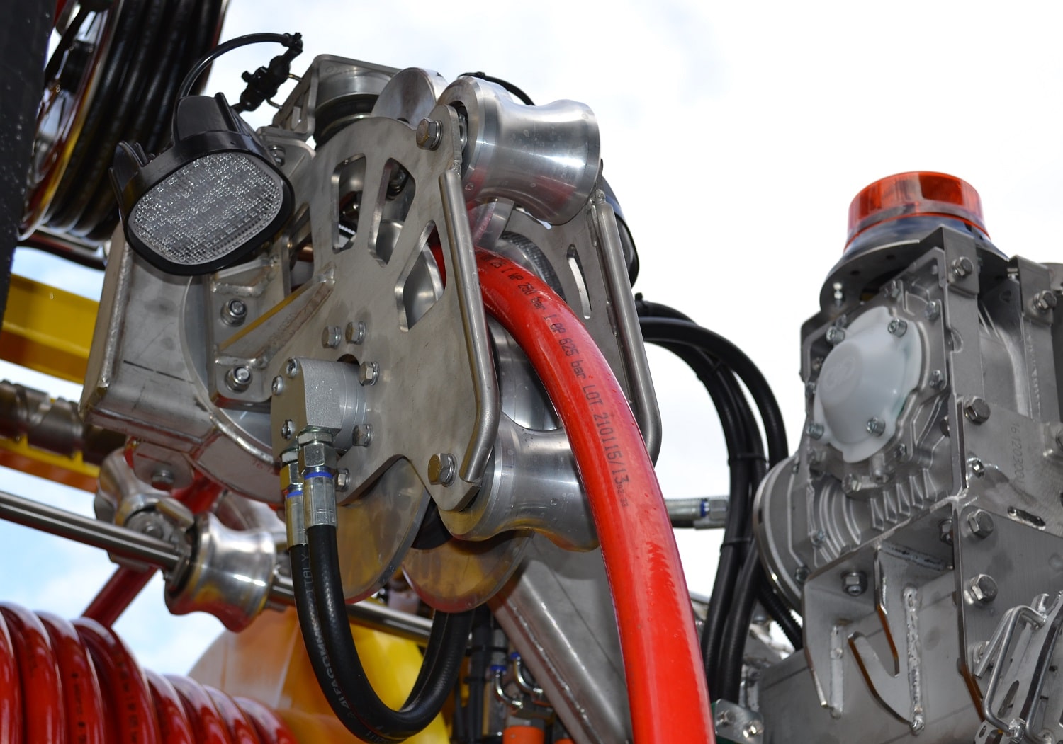 Каналопромывочная машина