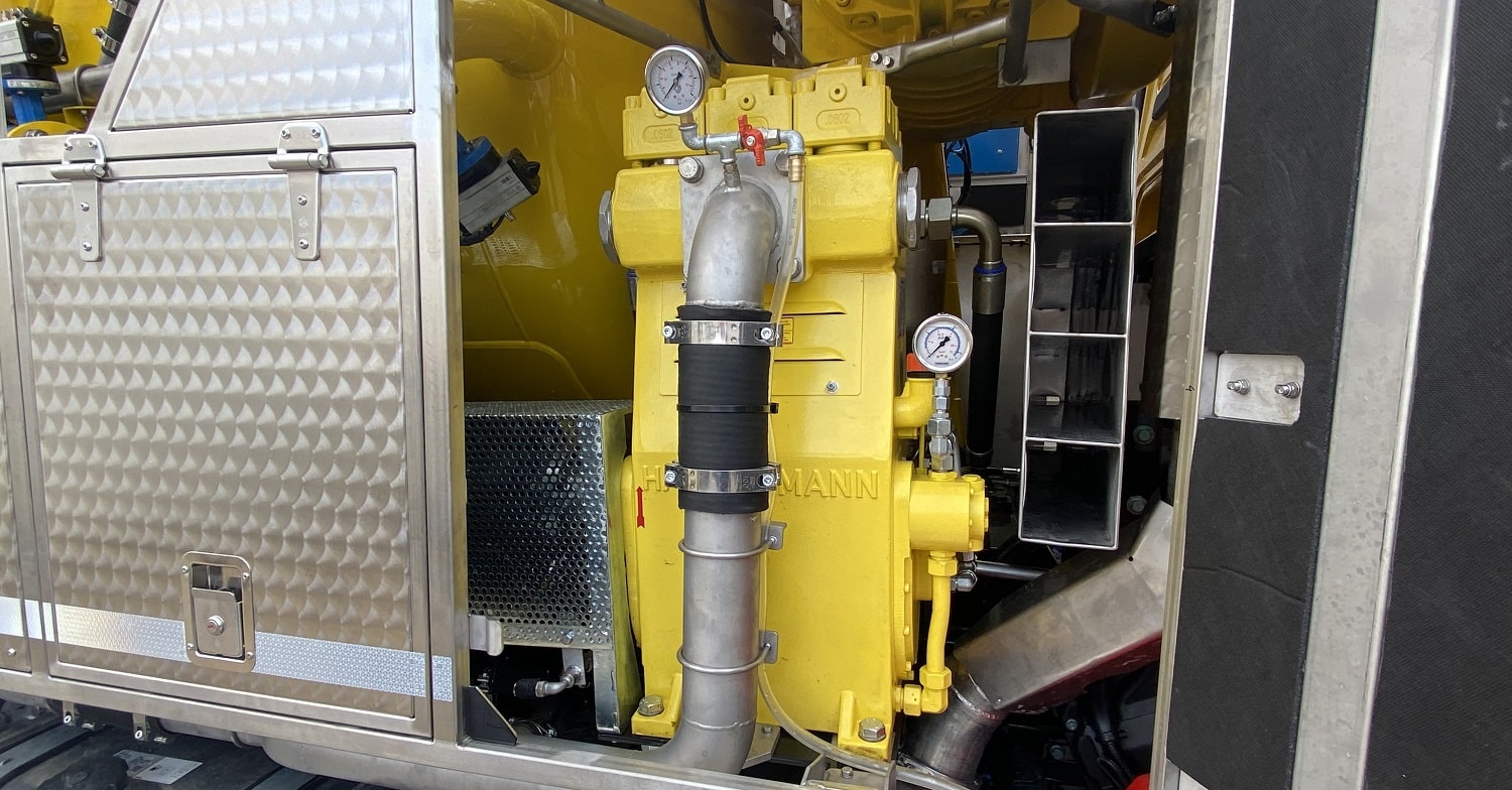 Каналопромывочная машина