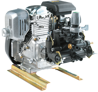 Насос мембранный Comet серия MC 20/20 (18,5 л/мин;20 бар)с бенз.дв.HONDA GX120