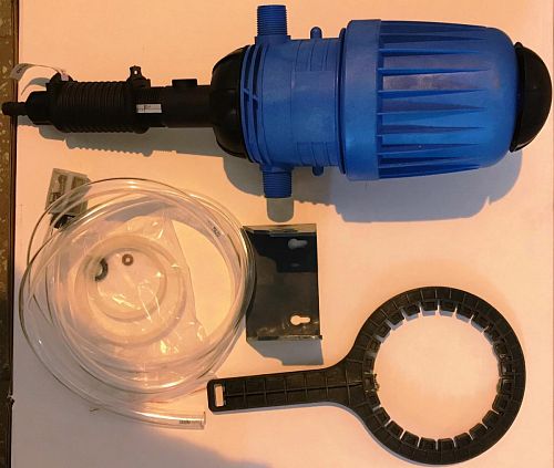 Дозатрон насос дозатор 3/4 ш.3/4ш. 0.4--4%;  40 л/мин 0,2-8 бар 2504