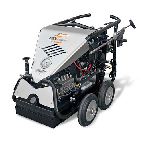 Мойка Comet FDX Xtreme XL 13/700 TW Premium 700 с дизельным дв. Kohler KDW1003 