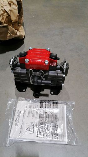 Насос мембранный Comet серия MP20 (19,5 л/мин; 30 бар)