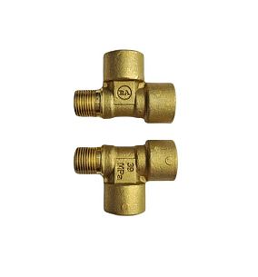 Тройник гайка 3/8"; гайка 1/4"; штуцер 3/8" 3/8 (Ш-Г)+1/4 (Г) Bsp